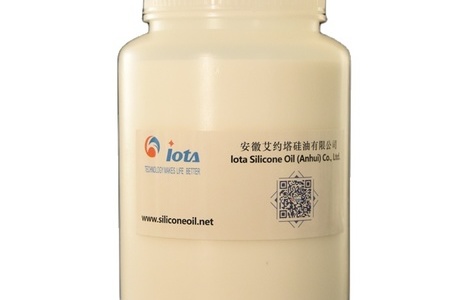 Highly concentrated hydrophilic and slippery silicone oil emulsion IOTA 2976G